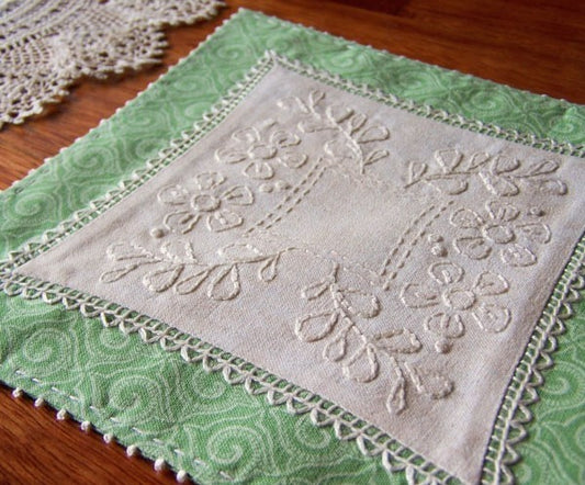 ONE DAY IN MAY A DOILY FOR BESSIE PATTERN