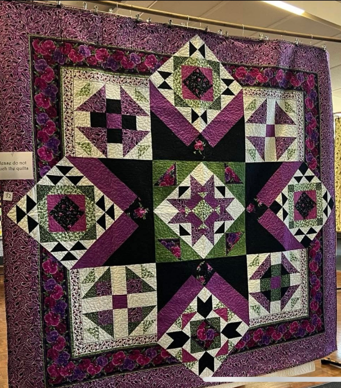 BUTTERFLY KISSES QUILT KIT