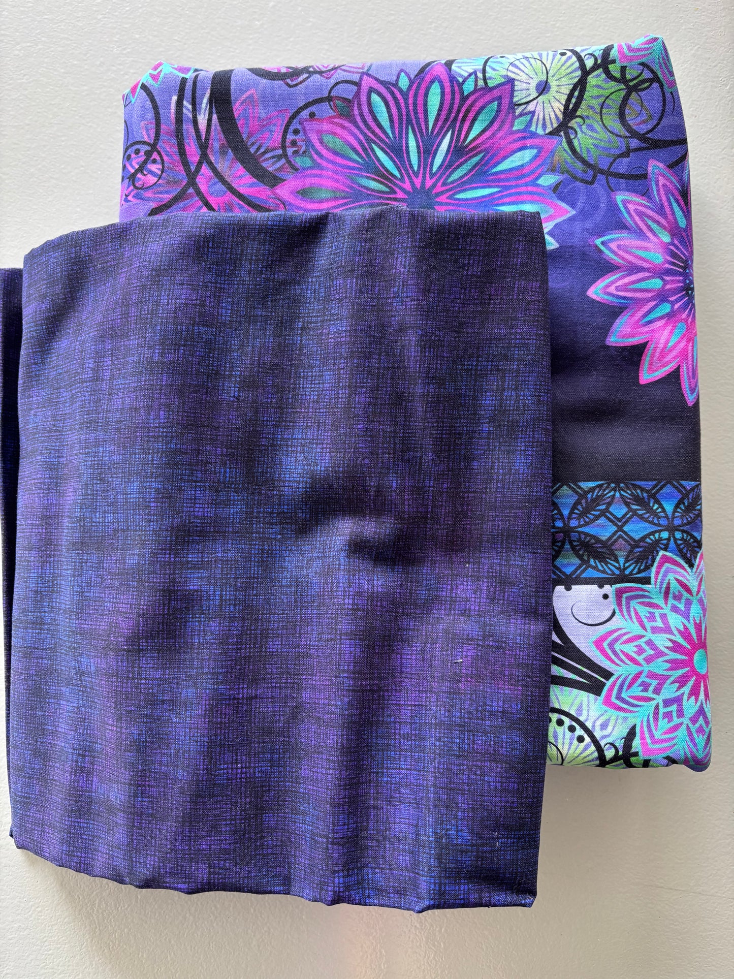 DAZZLE KALEIDOSCOPE QUILT KIT