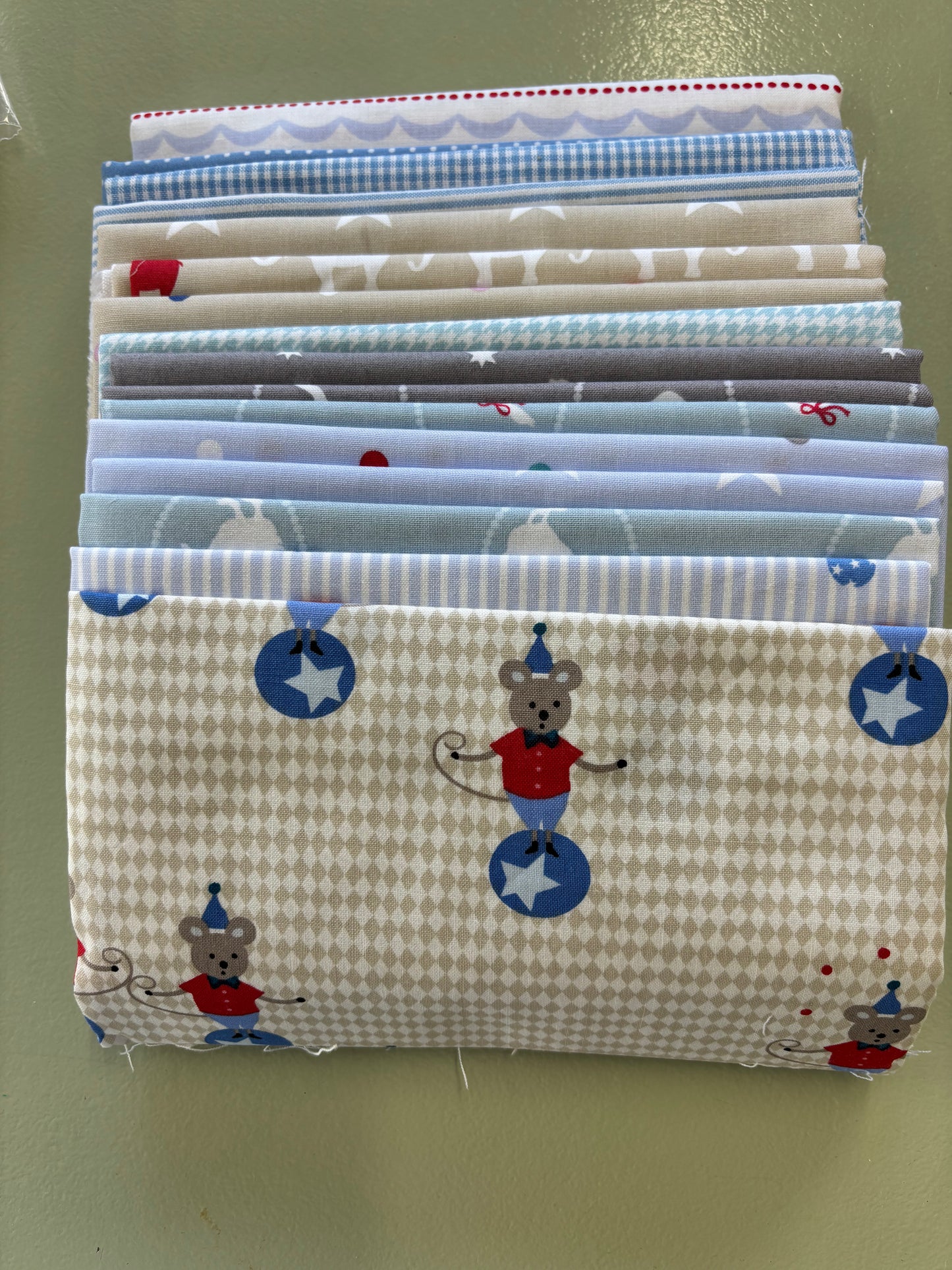 SUGAR AND SPICE QUILT