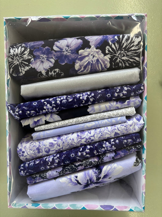 MORNING VIOLETS PURPLE QUILT