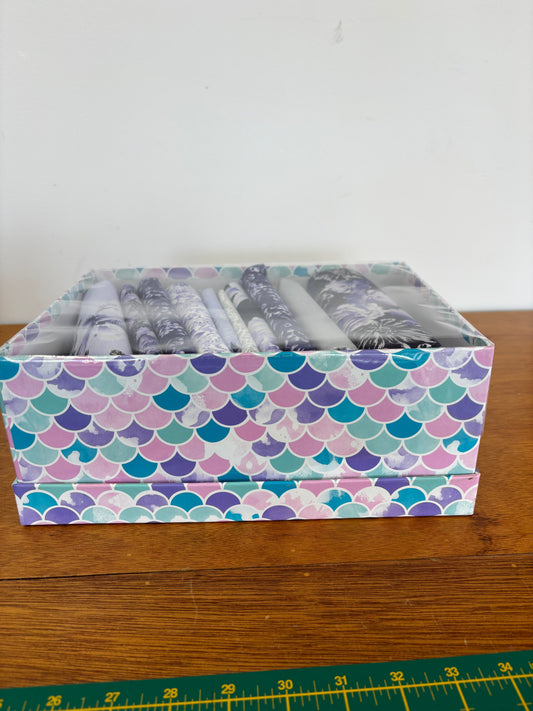 MORNING VIOLETS PURPLE QUILT